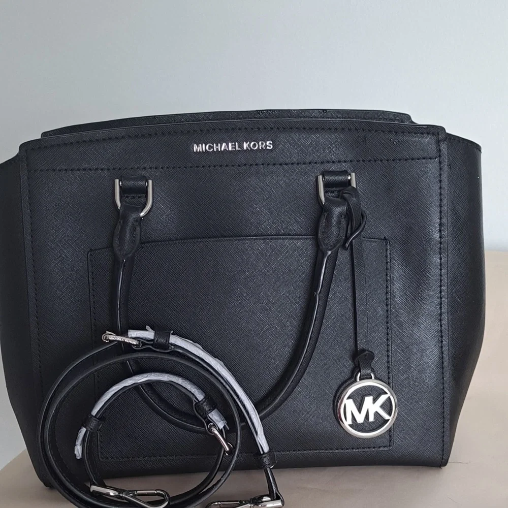 Michael Kors Black Satchel with Sleek Design - Picture 1 of 1